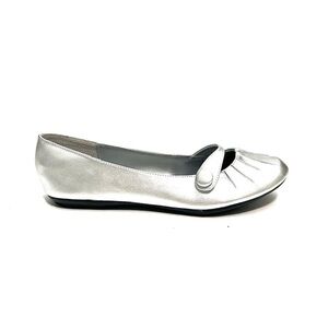 Vintage Y2K deadstock silver vegan leather Mary Jane flats